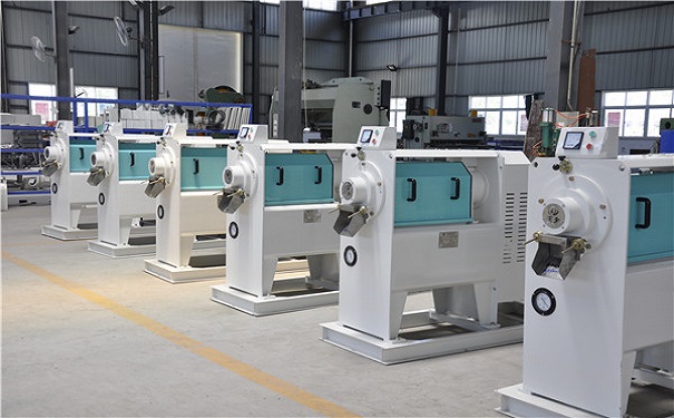 HTPT系列小米鐵輥拋光機(jī)實(shí)拍圖片